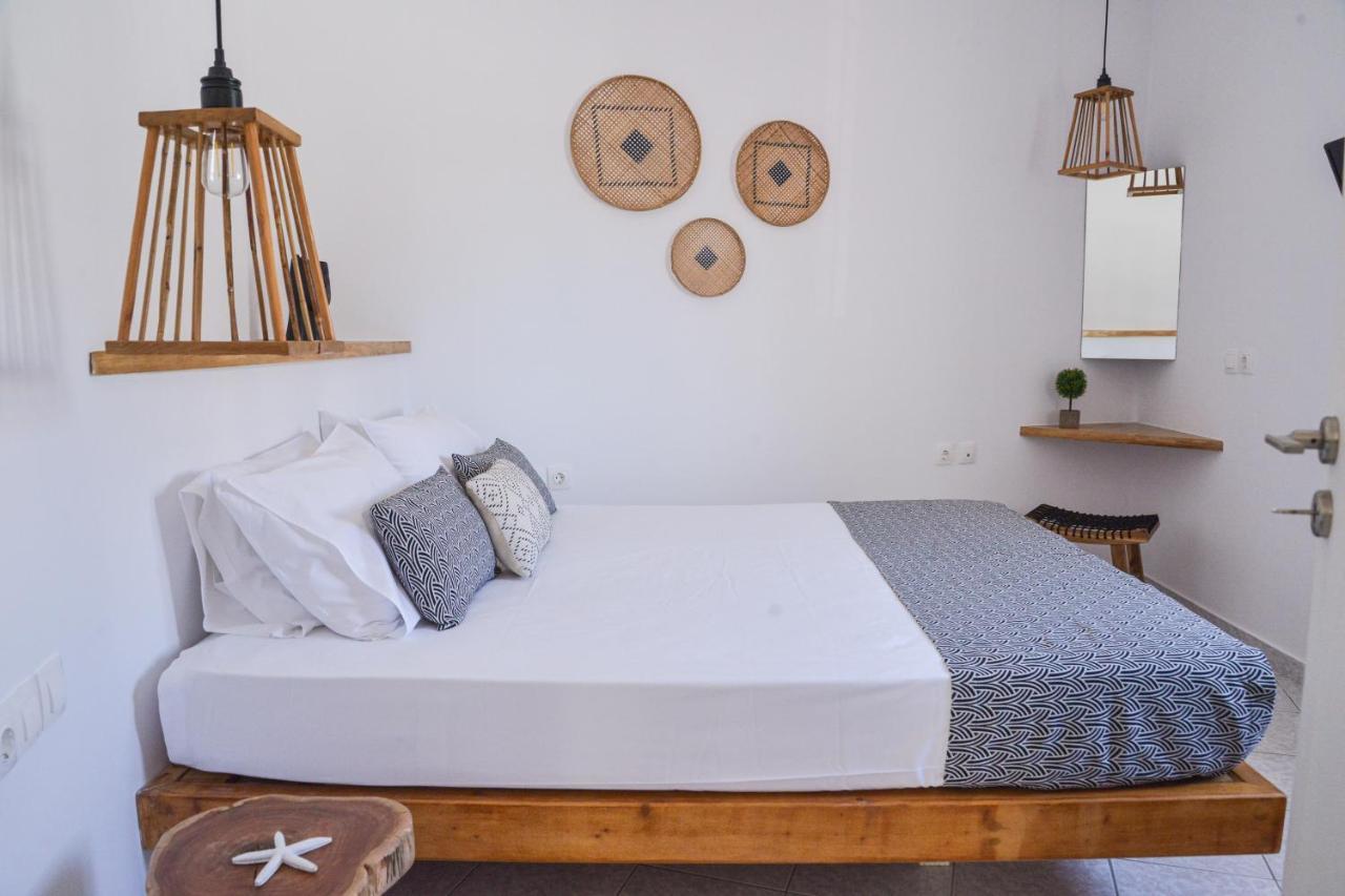 Niki Rooms Adámas Eksteriør bilde