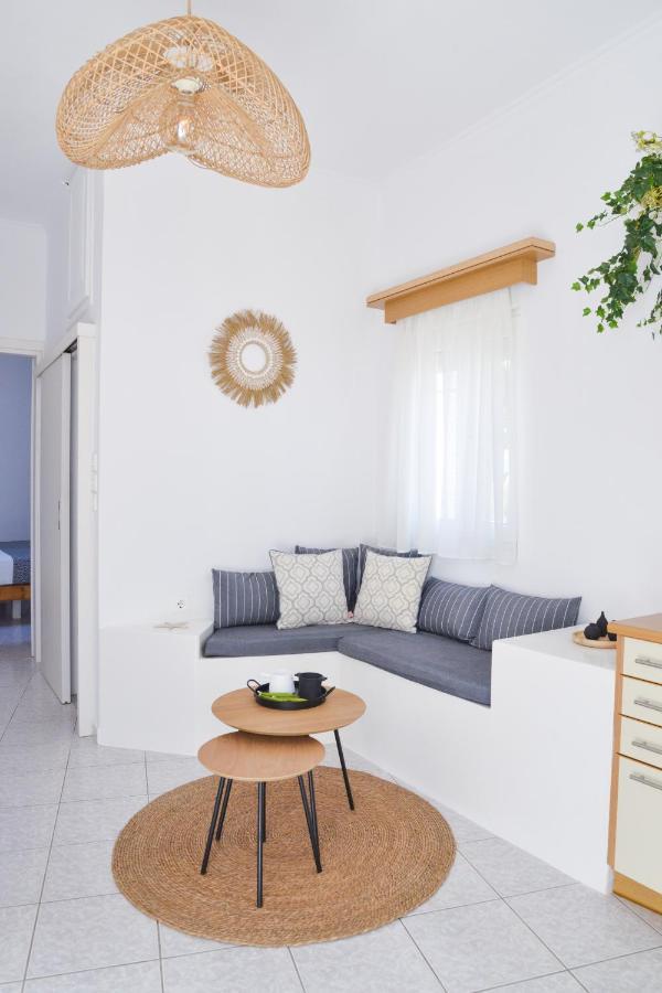 Niki Rooms Adámas Eksteriør bilde