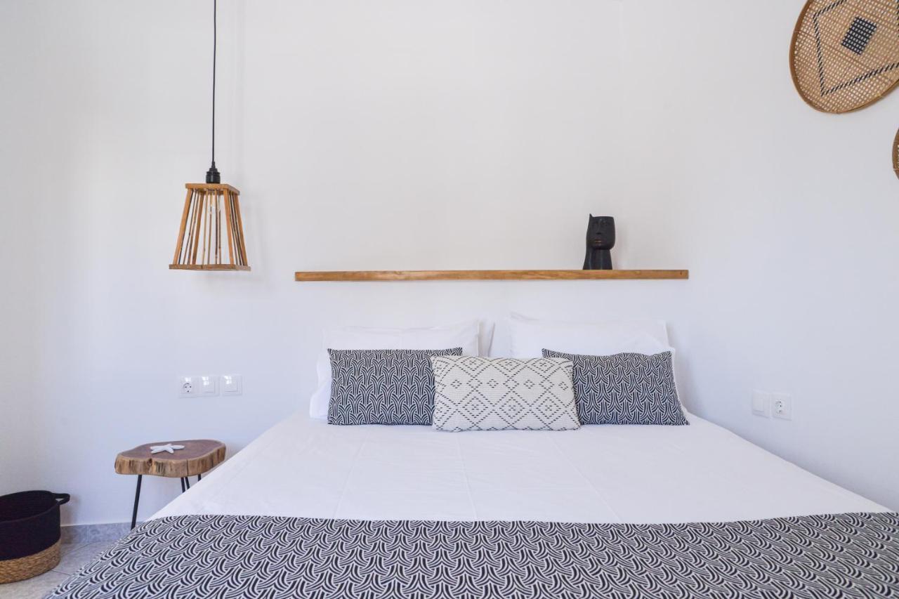 Niki Rooms Adámas Eksteriør bilde